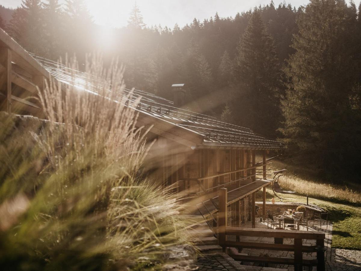 Die Suttenhuette Rottach-Egern Bagian luar foto