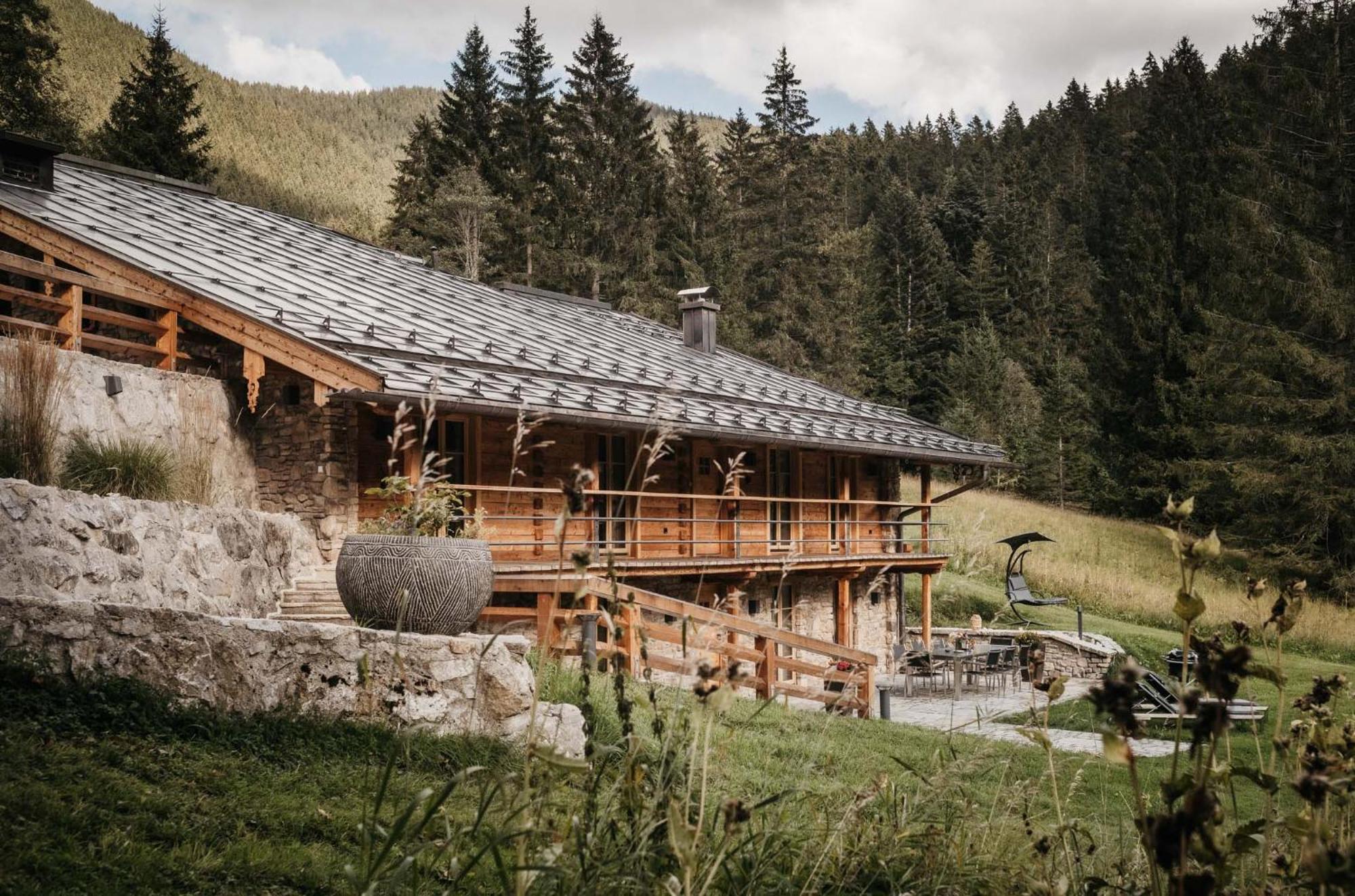 Die Suttenhuette Rottach-Egern Bagian luar foto